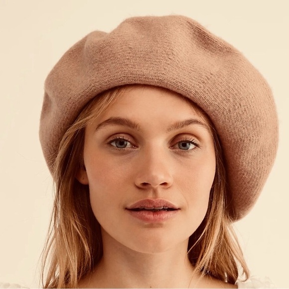 NWT New Free People Margot Slouchy Wool Camel Beret - Picture 2 of 7